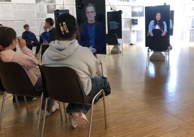 Besuch der Ausstellung im OHO